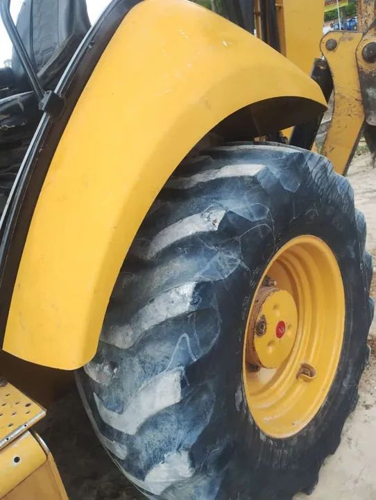 VENDE-SE RETROESCAVADEIRA CAT 416E - Foto 4