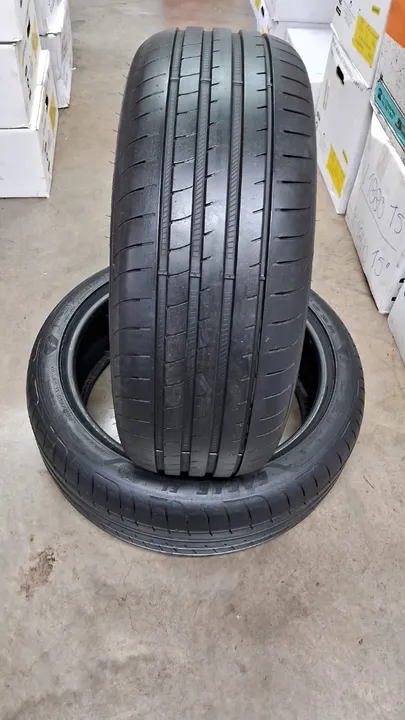 2 Pneus GoodYear 225/45/19 semi novos