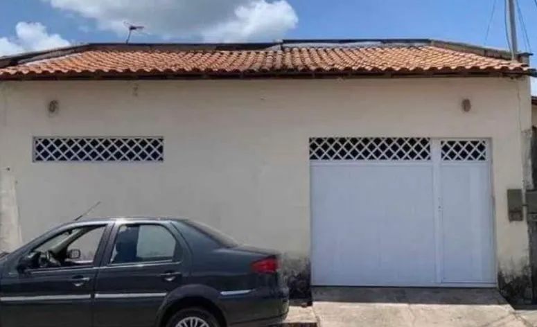 -  Casa na Vila Embratel