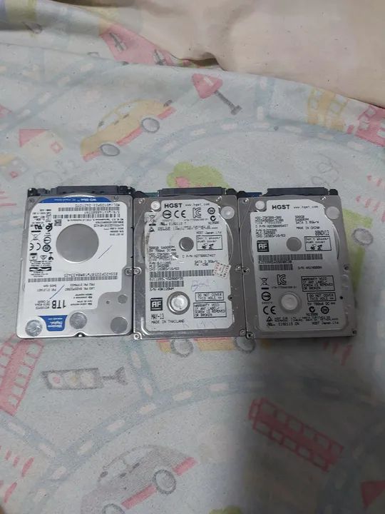 HDs 2.5'' - 3 unidades