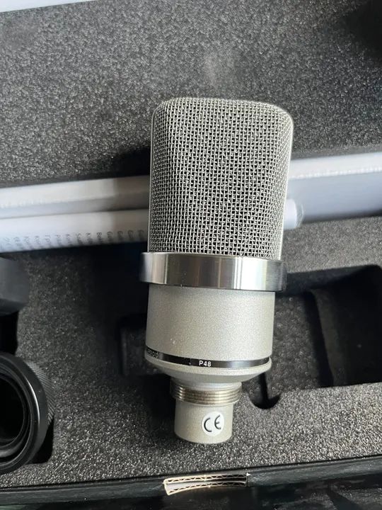 Neumann tlm 102 como novo microfone  - Foto 3