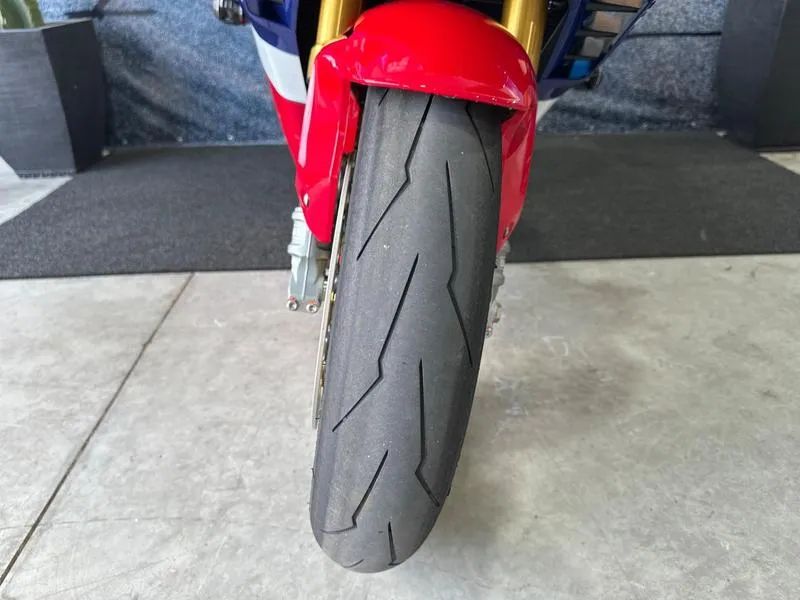 HONDA CBR 1000RR R SP 2024 - Foto 8