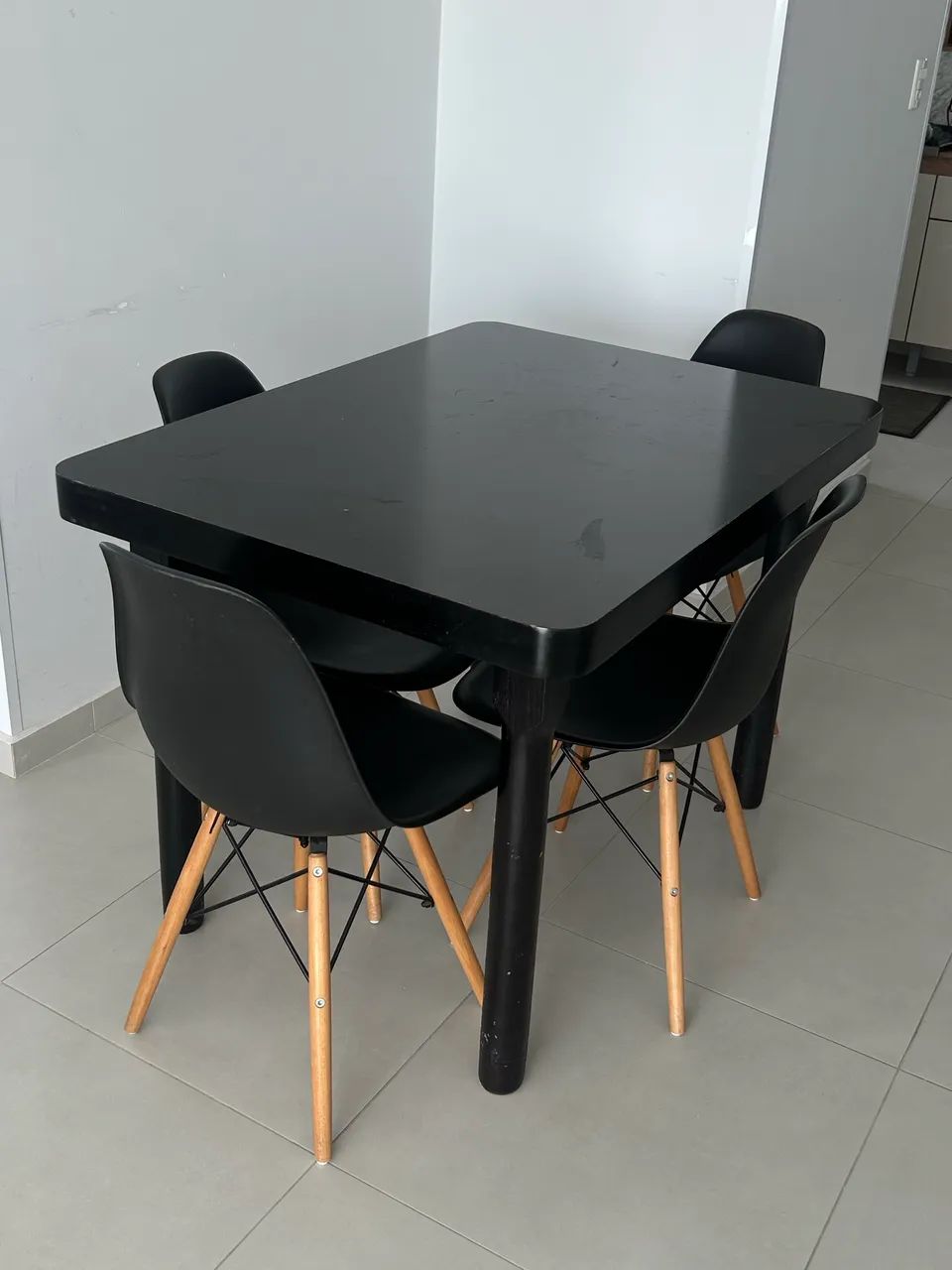 Mesa de jantar + 4 cadeiras 64169254505731120