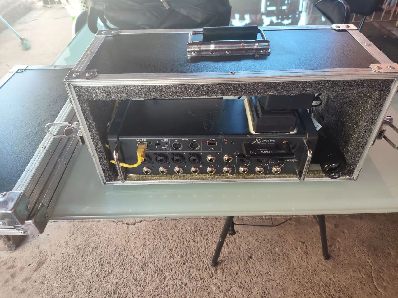 Mesa de Som Digital Behringer X AIR XR12 - Foto 2