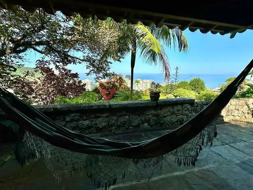 Casa à Venda em São Conrado - 4 Dormitórios e 320m² - Foto 2