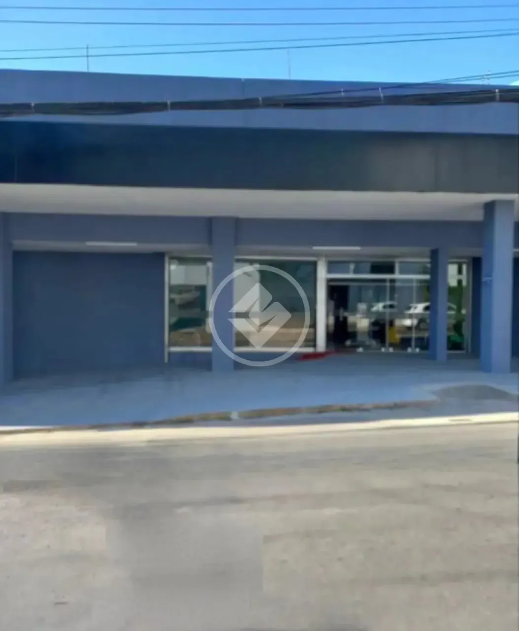 #Aluga-se prédio comercial com excelente localização na Rua Barão de Melgaço , várias sala