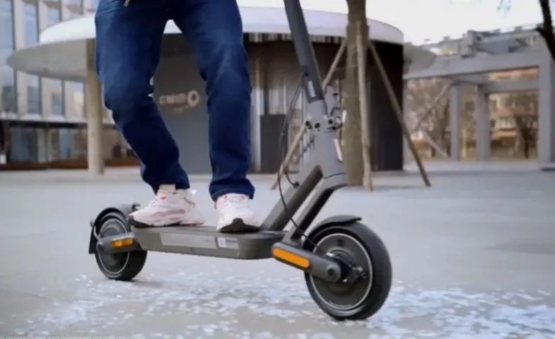 Patinete Elétrico Xiaomi Eletric Scooter 4 Ultra - Foto 2