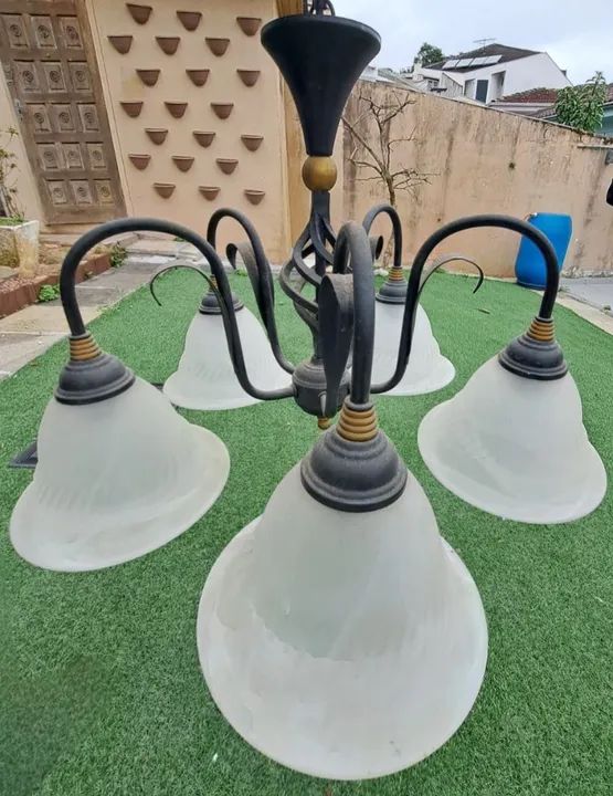 Conjunto 3 luminárias estilo provençal em ferro - Foto 6