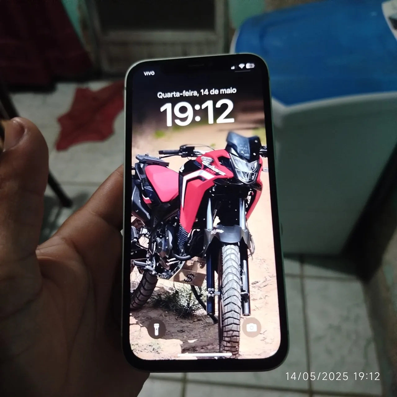 iPhone 12