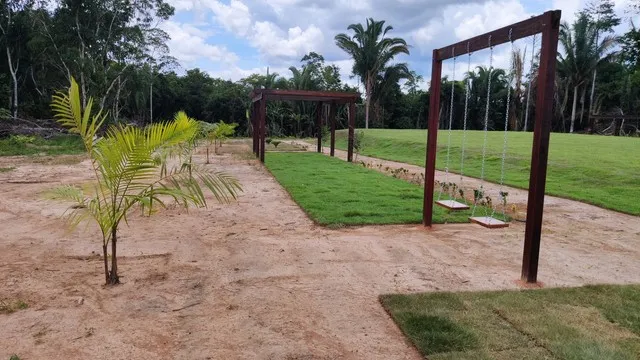 Vendo ou troco por Carro, Chácara em Condomínio Rancho Sonhador. No KM 13, BR 319.