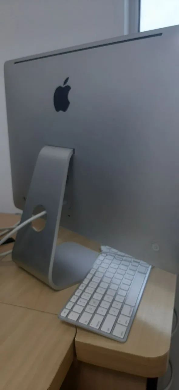 imac mid 2010