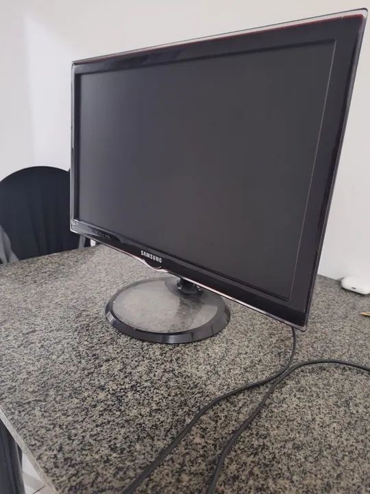 Monitor Samsung - Ótimo Estado - Foto 5