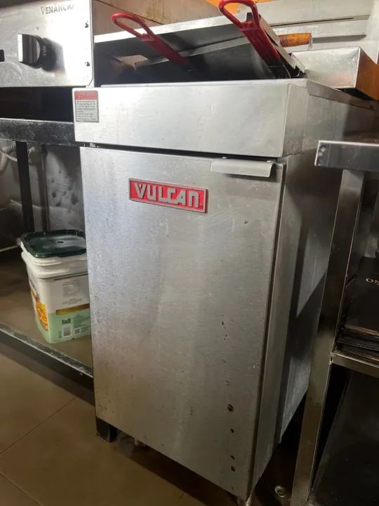 Fritadeira Industrial Vulcan LG300 - Foto 2