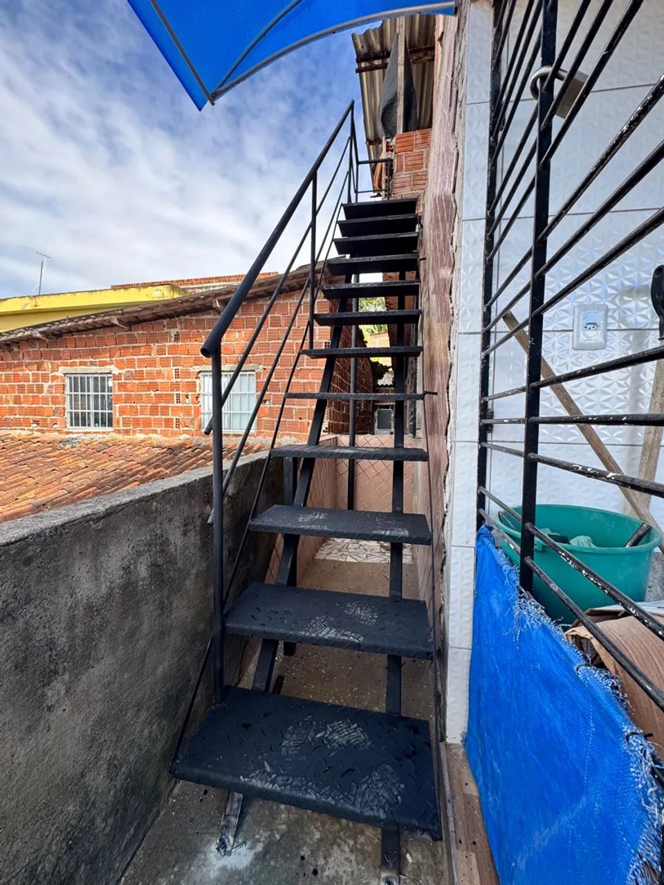 Escada em espiral para área externa - Foto 4