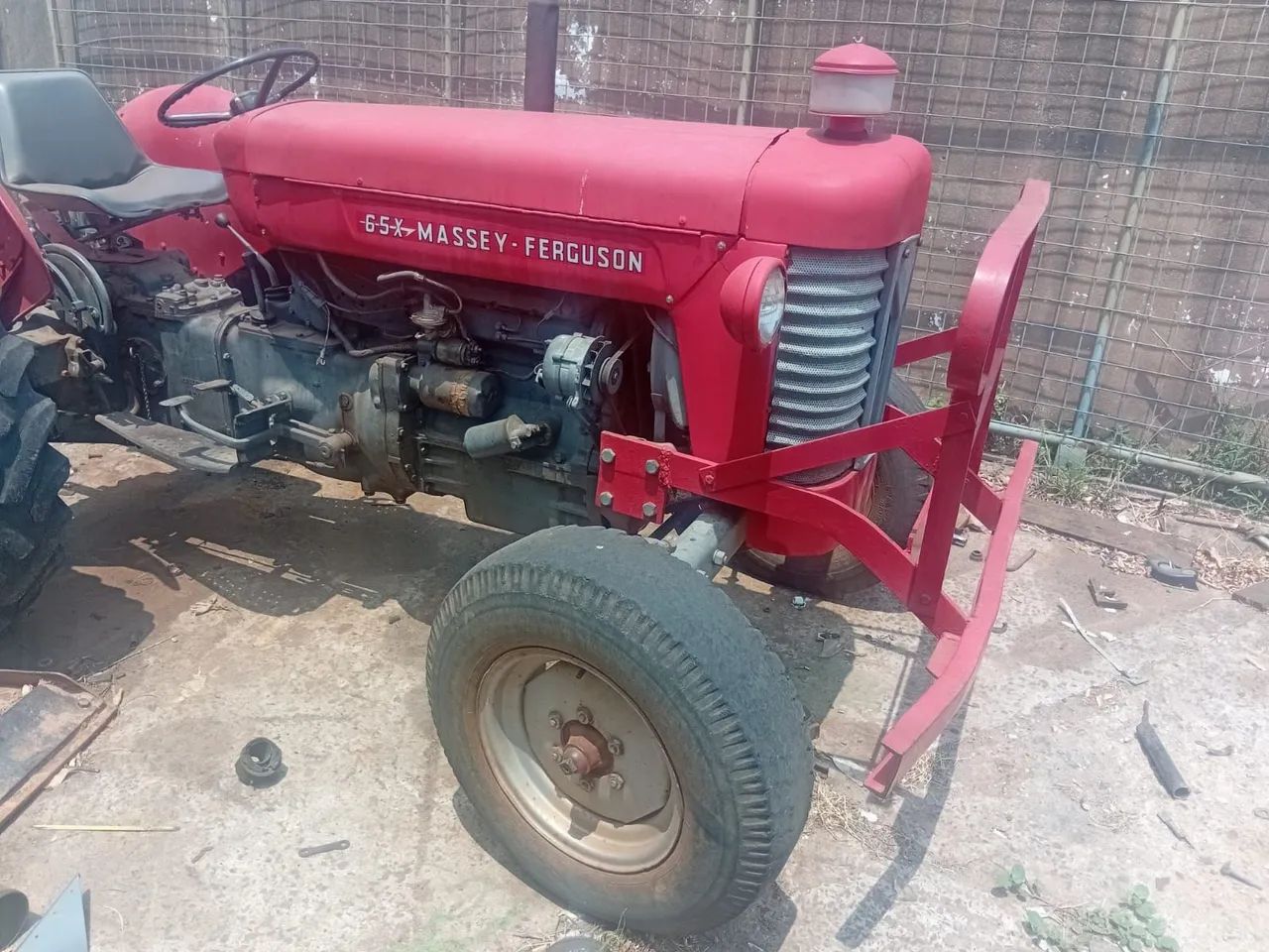 Trator Massey Ferguson 65 X - Foto 3