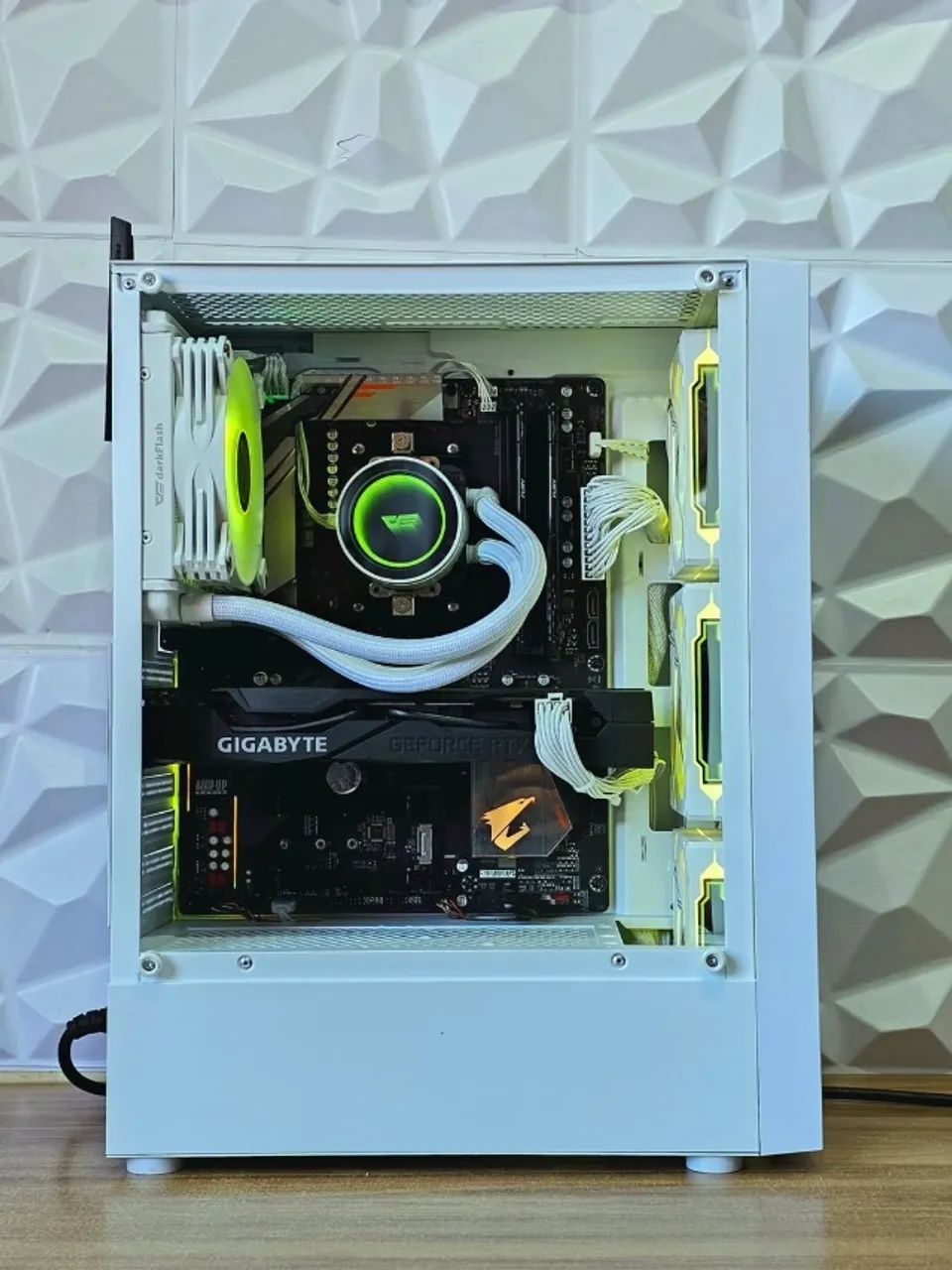 PC GAMER RYZEN 5 3600/ B450M AORUS PRO WIFI/ RTX 2060 GIGABYTE - Foto 2