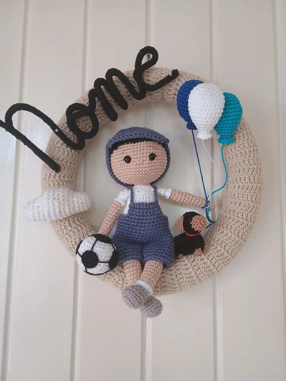 Enfeite de porta menino, croche - Foto 2