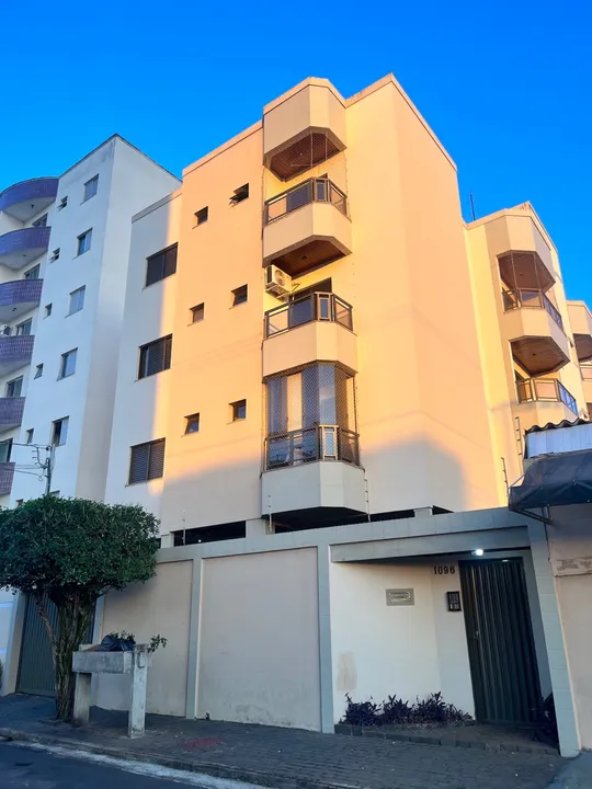 Apartamento com 110mts Saraiva Leia o Anuncio !
