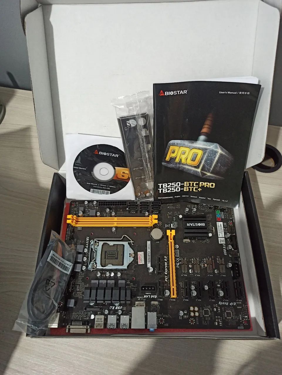 Placa-Mãe Biostar TB250-BTC+  - Foto 2