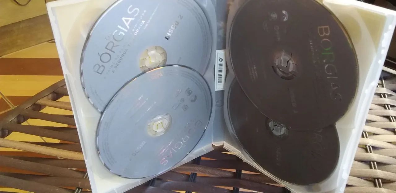 Box Os Bórgias - 2ª Temporada '4 Mídias De DVDs' - Foto 3