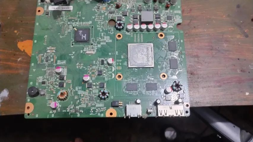 Manutenção Preventiva e Troca da Pasta Térmica Xbox 360 Slim e Super Slim - Foto 5