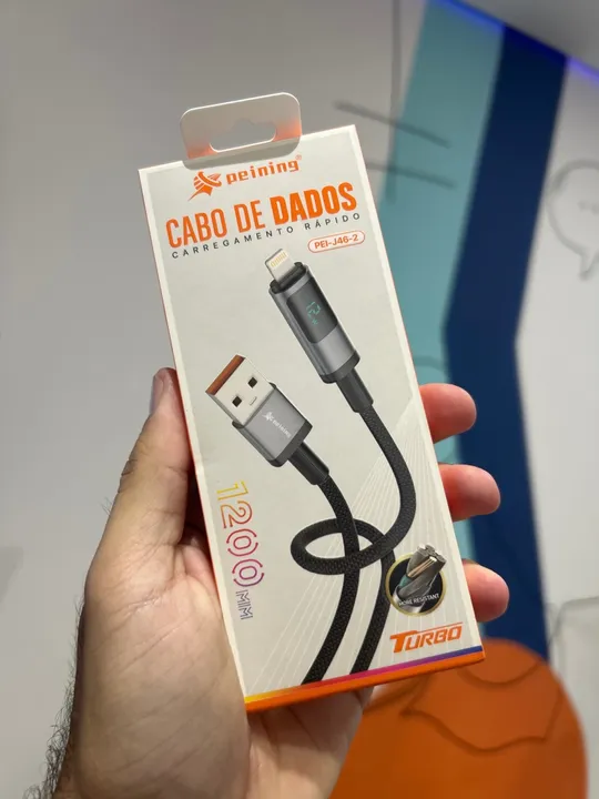 Cabo de dados carregamento rapido