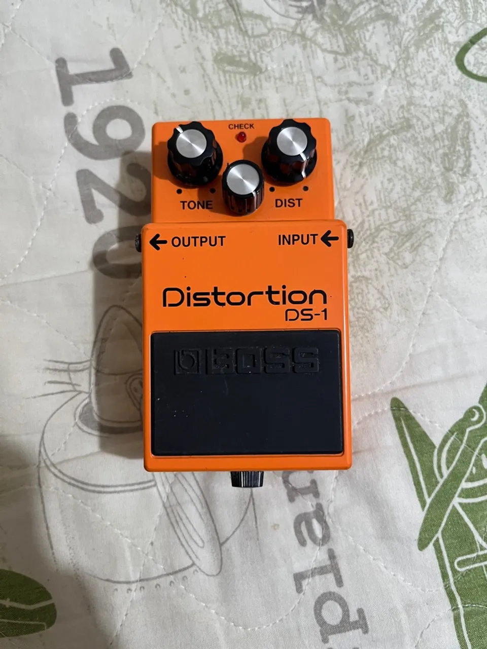 Pedal de Distortion (distorção) Boss DS-1