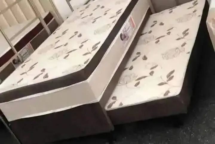  single bed with auxiliary single bed and double box spring bed64254015605378121