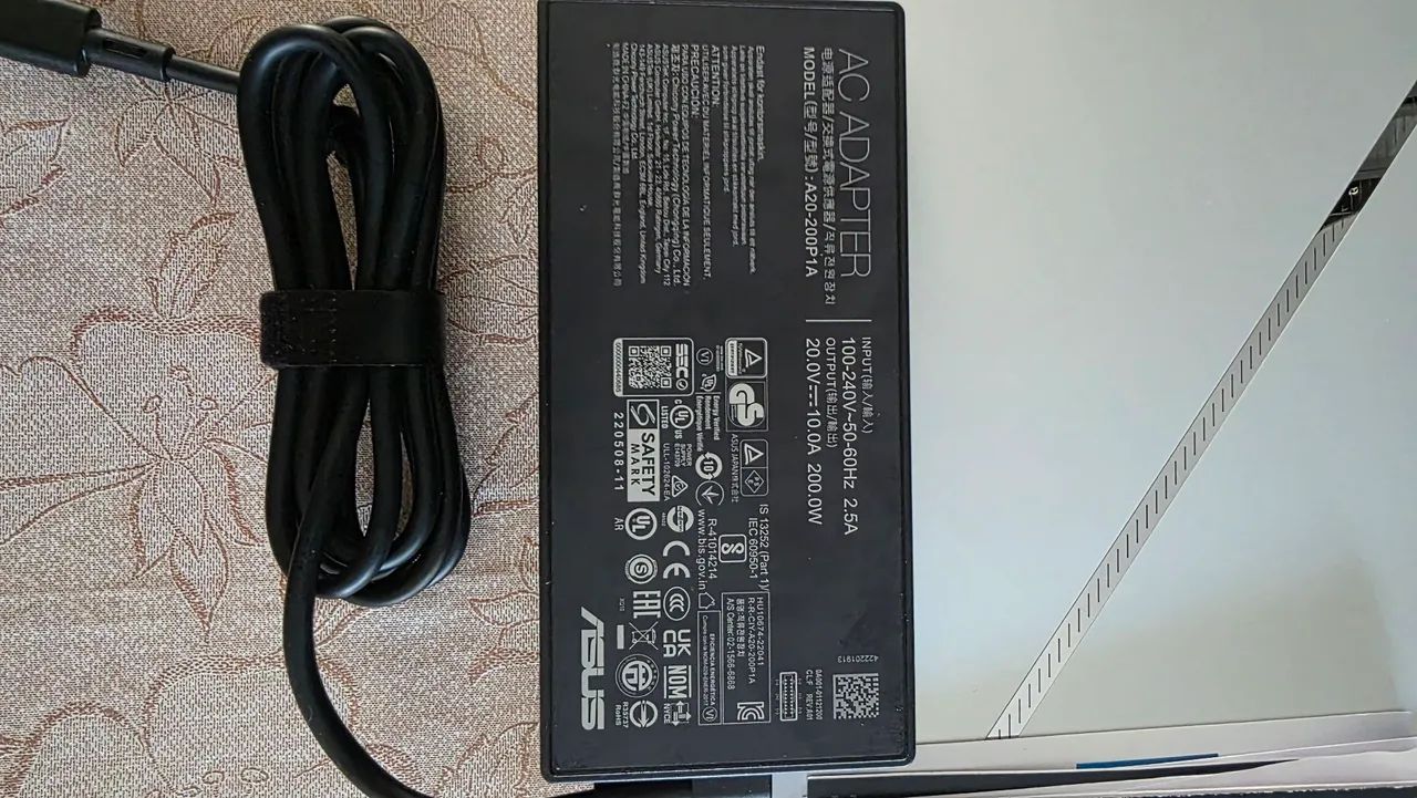 Notebook Gamer Asus ROG Zephyrus G16 - Foto 3