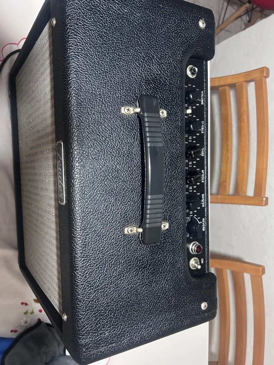 Amplificador Fender Blue Jr III
