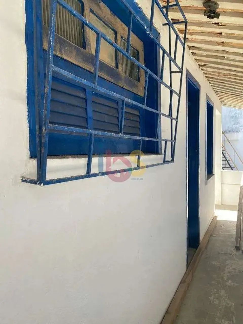 VENDO CASA COM PONTO COMERCIAL NO CENTRO - Foto 5
