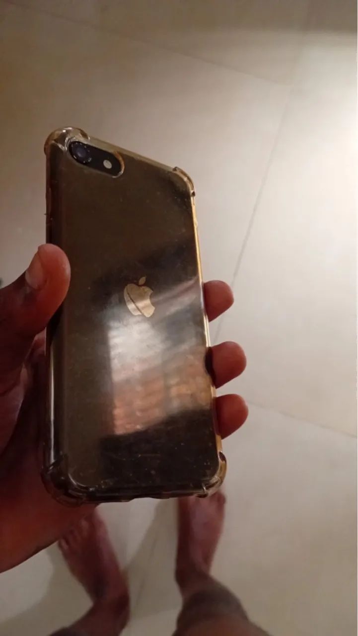 iPhone SE vendo ou troco  - Foto 3