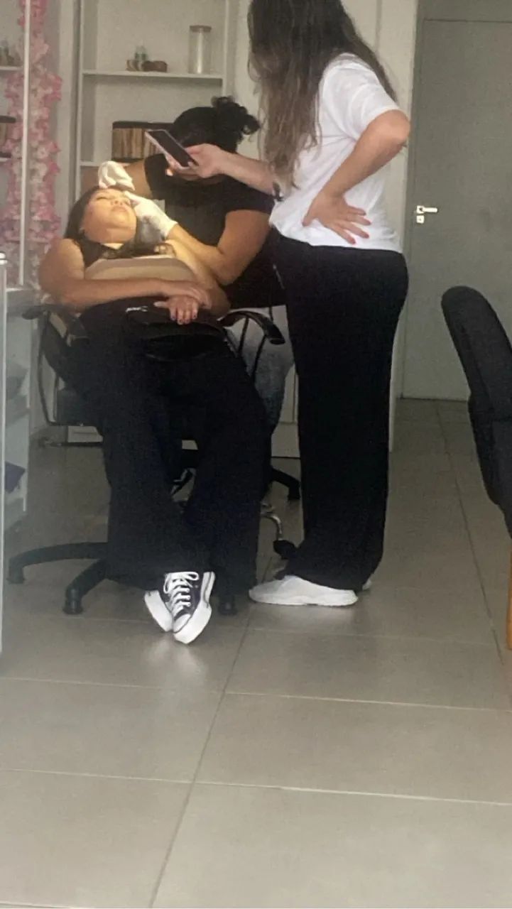 VAGA SALÃO DE BELEZA 