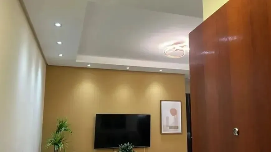 Apartamento (Padrão), com 2 quartos e 1 banheiros à Venda, 45 m² em Diadema/SP