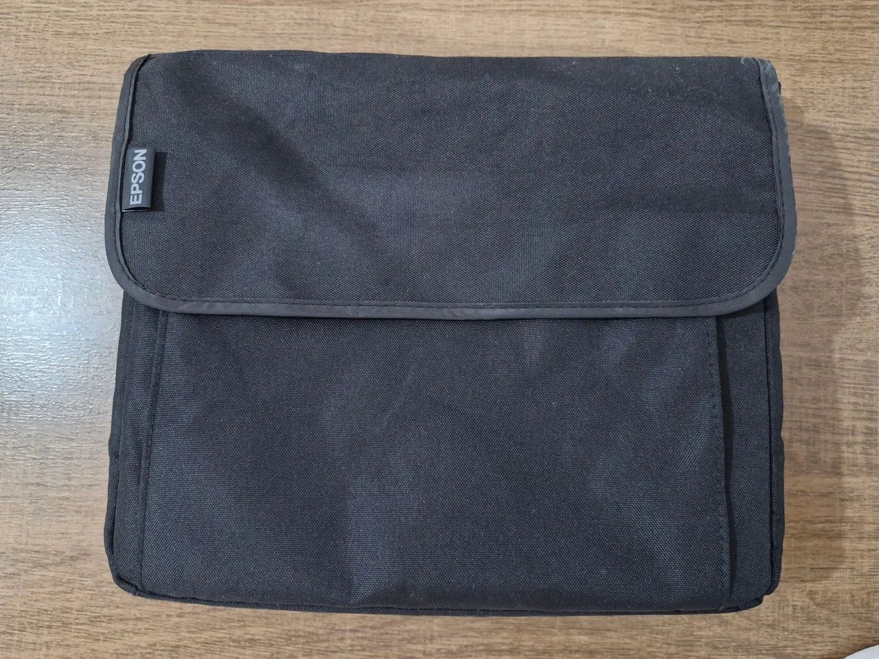 Projetor Epson powerlight S41+ H842a  - Foto 4