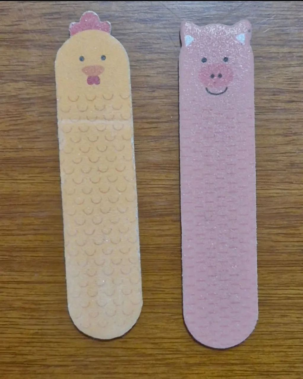 2 Lixas de unha para bebês - Frango e Porquinho