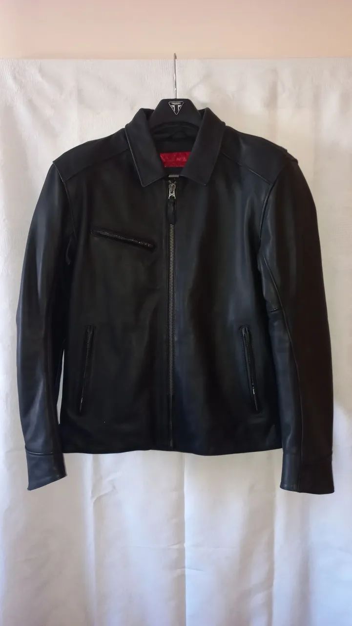 Jaqueta de Couro Triumph - Estilo e Proteção