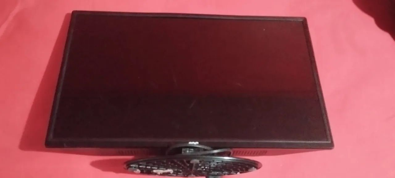 Tv led AOC 24 polegadas com controle 