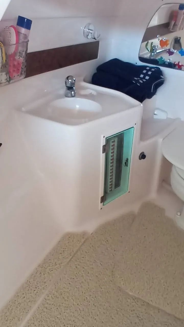 LANCHA CORAL 27 PÉS FULL - Foto 6