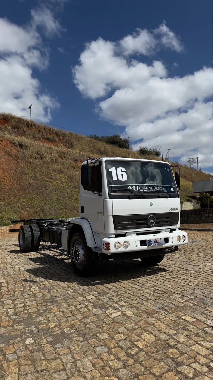 CAMINHÃO MB ATRON 1719 UNICO DONO 2016 - Foto 9
