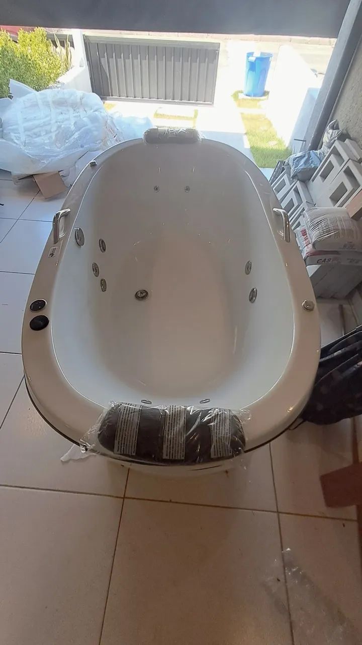 Banheira hidromassagem ofuro nova!