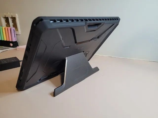 Microsoft Surface Pro 8 i5 13" 256GB grafite + capa Supcase - Foto 2