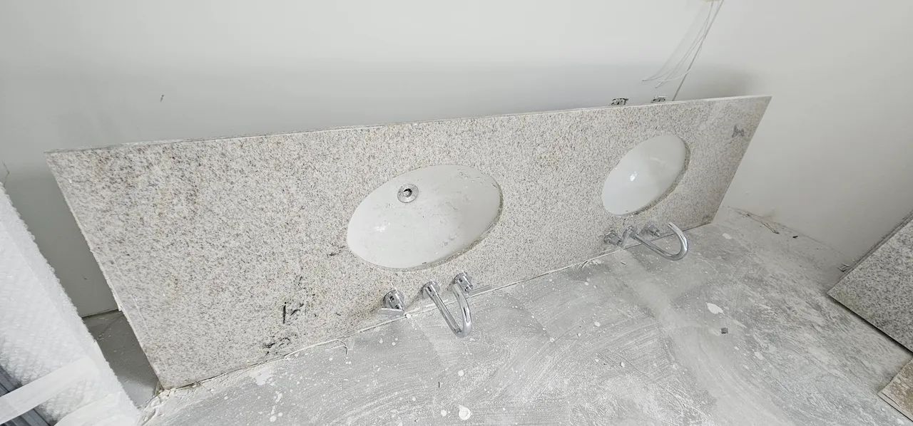 Pia dupla ja com torneiras de granito  - Foto 3