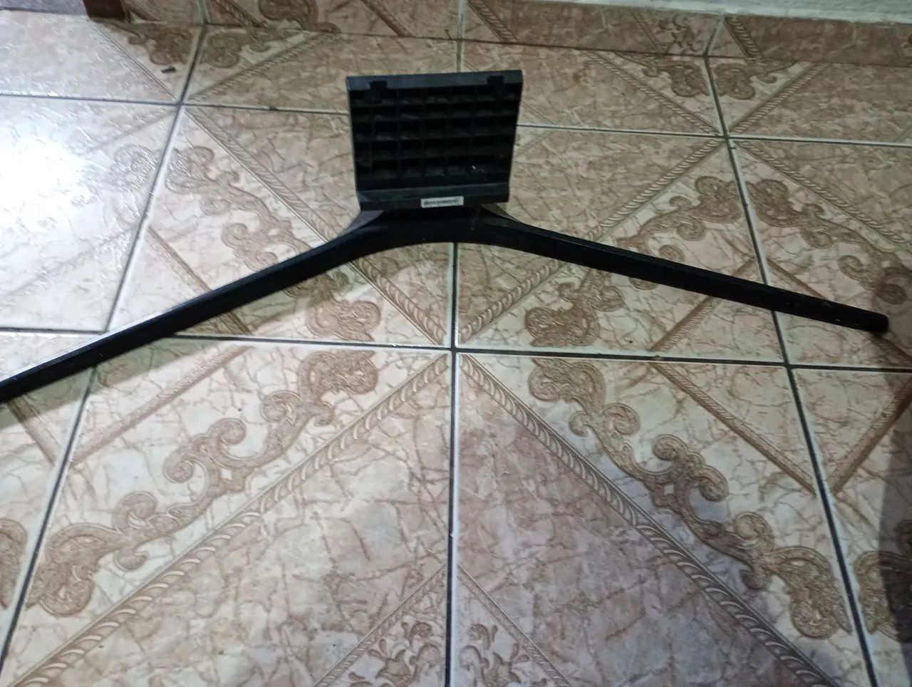 Suporte de Mesa para TV - Foto 2
