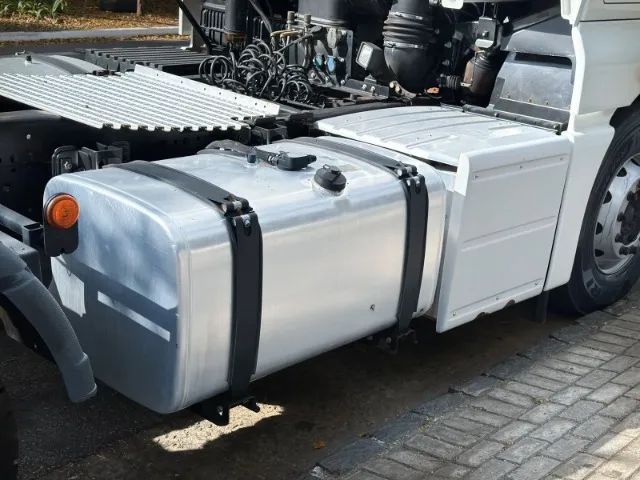 Caminhao Vw 29.530 MMT 6x4 - Foto 15