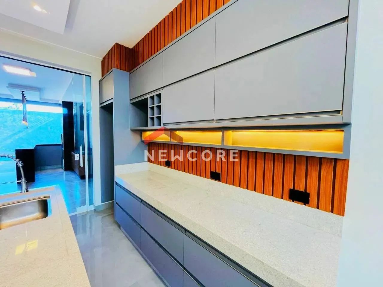 Casa em Rua Pioneiro Francisco Alcalde - Jardim Higienópolis - Maringá/PR