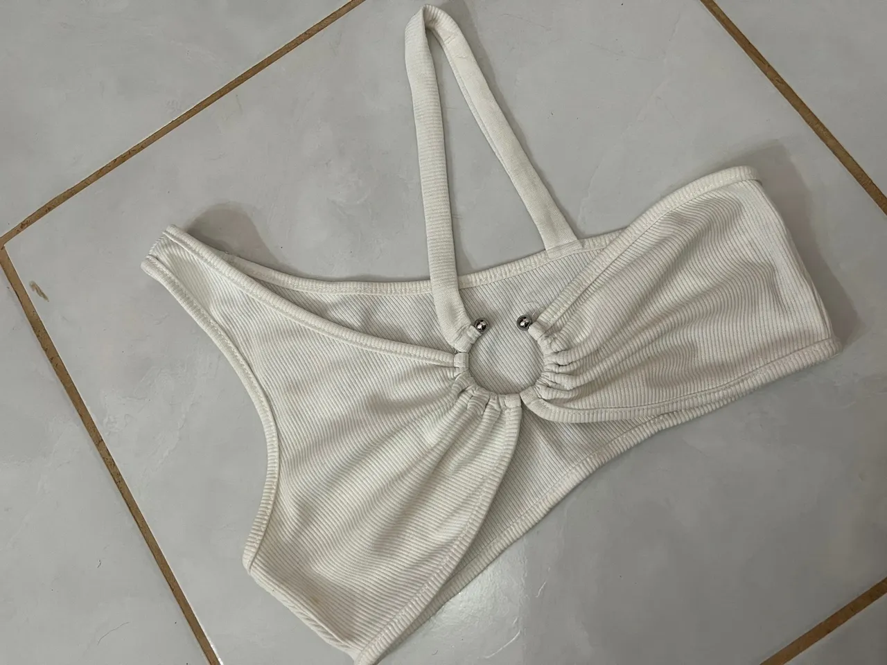 Top SHEIN com argola