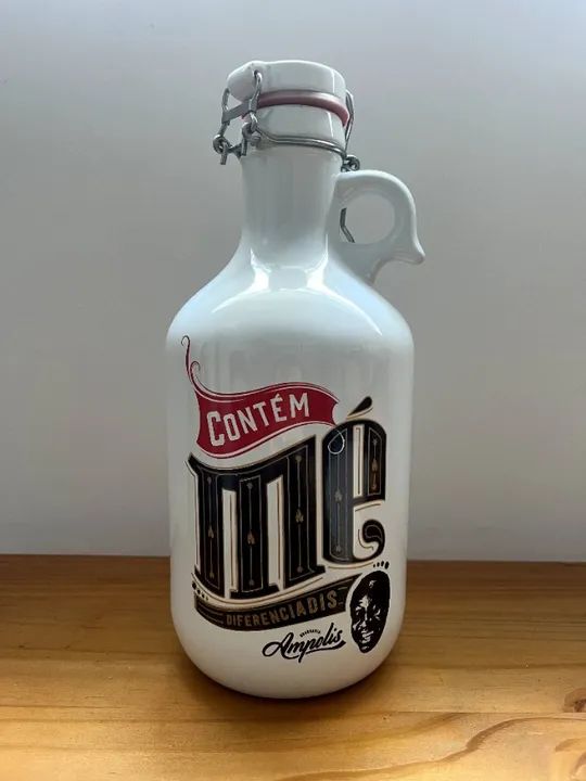 Growler 2l do Mussum | Brassaria Ampolis