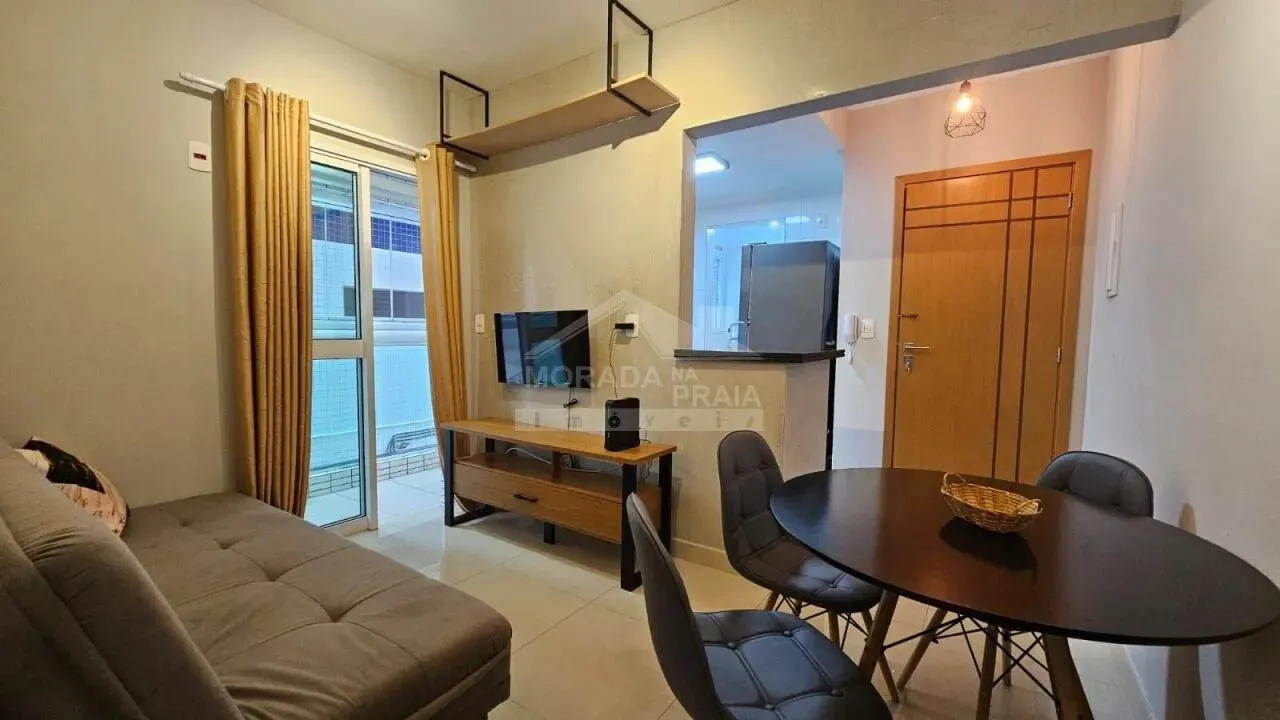 Apartamento no FORTE, 1 dormitório, sacada, só na imobiliária em Praia Grande.