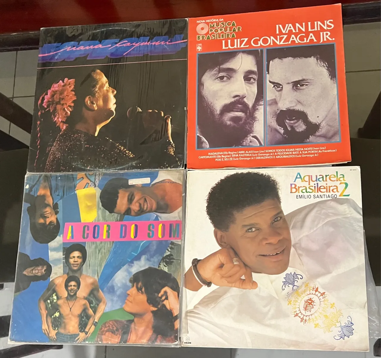 LPs (Discos de Vinil) em bom estado